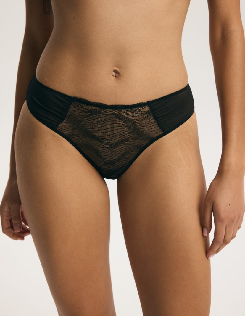 Celebrisy Briefs Black 2
