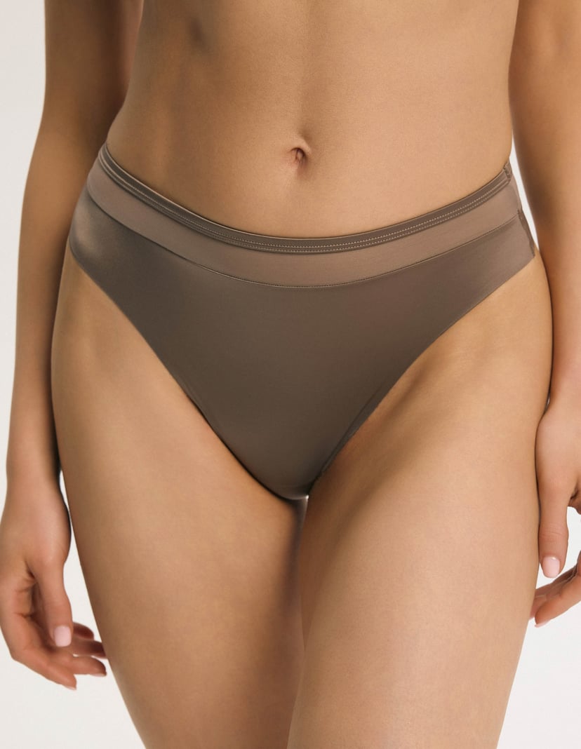 Pure Thongs brown 2