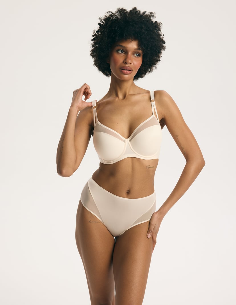 Padded Bra Essential Ecru 4