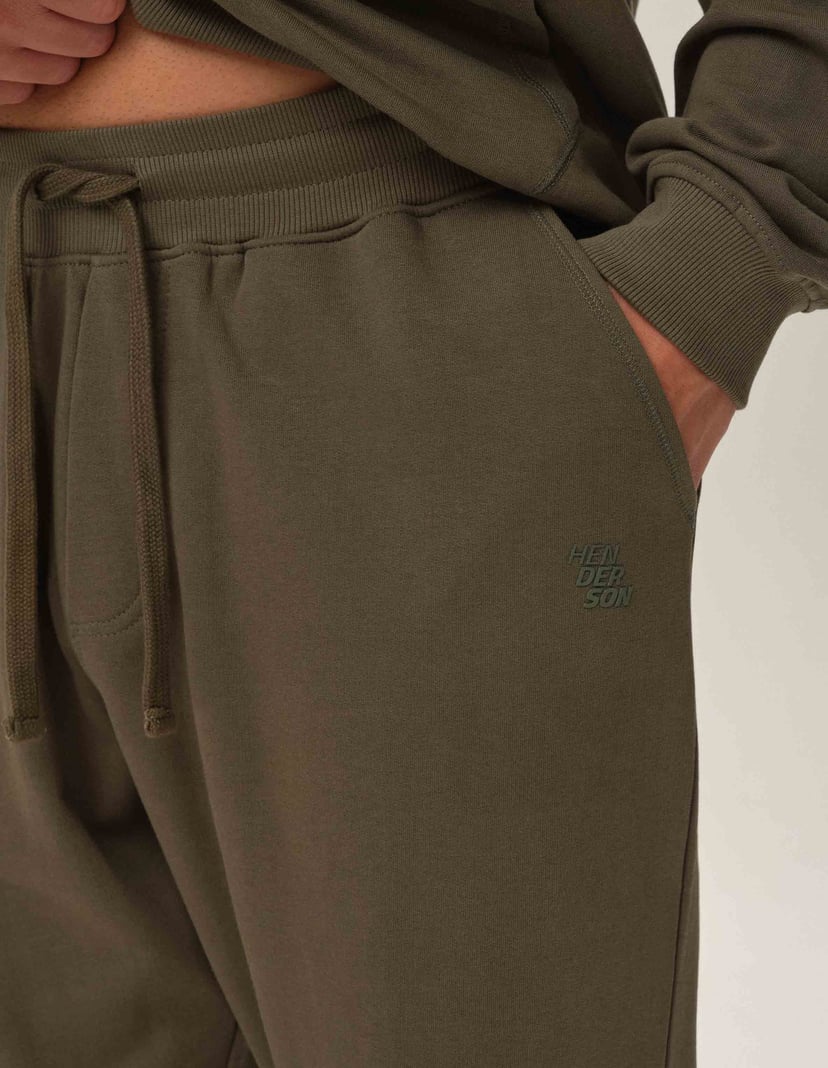 Sweatpants Attend Green 2