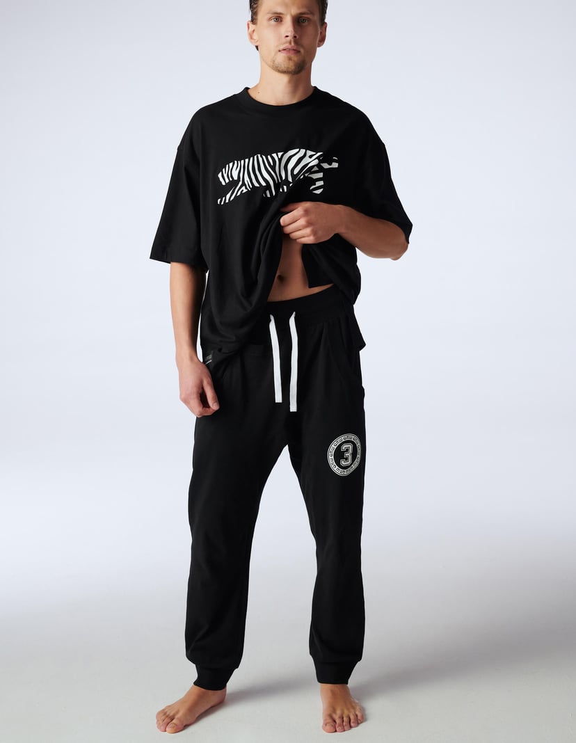 Pyjamas Robert Kupisz x Henderson Black 7
