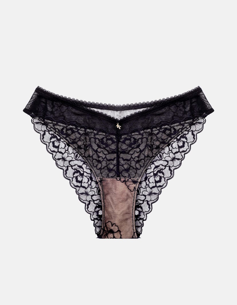 Brazilians Kiki Black 6