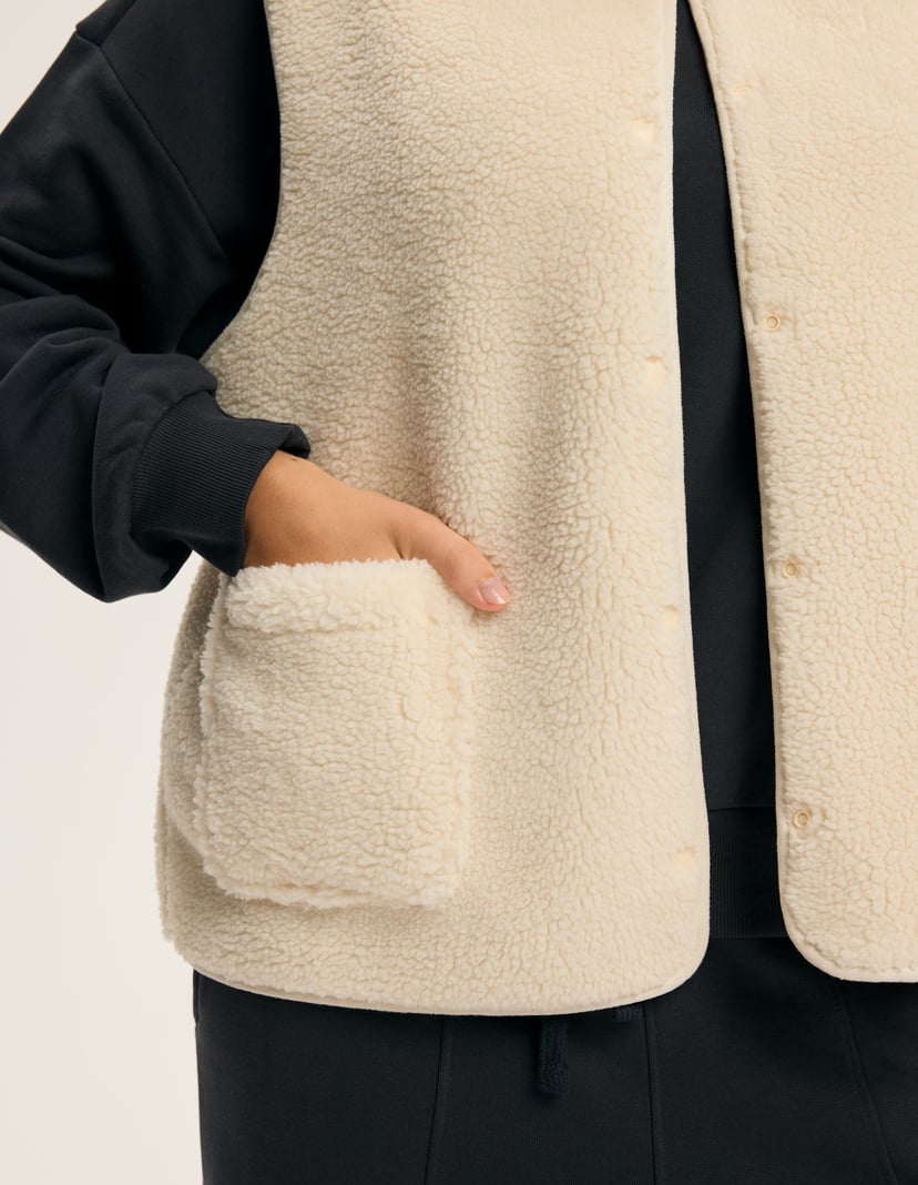 Vest Bloovii Sherpa cream 3