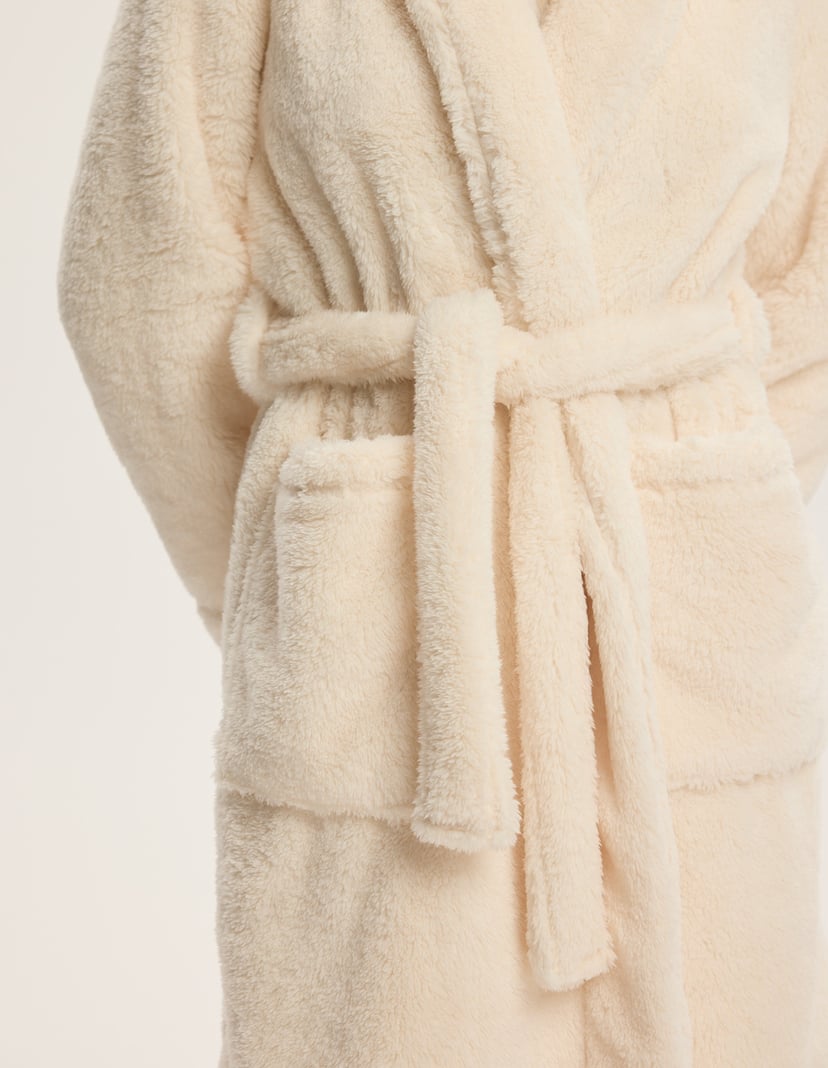 Robe Bloovii Quiet cream 4