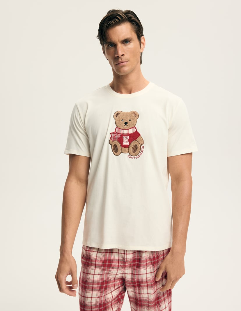 Pyjamas Chrismis cream 4