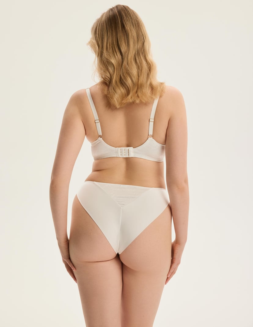 Сліпи Charm кремовий 2