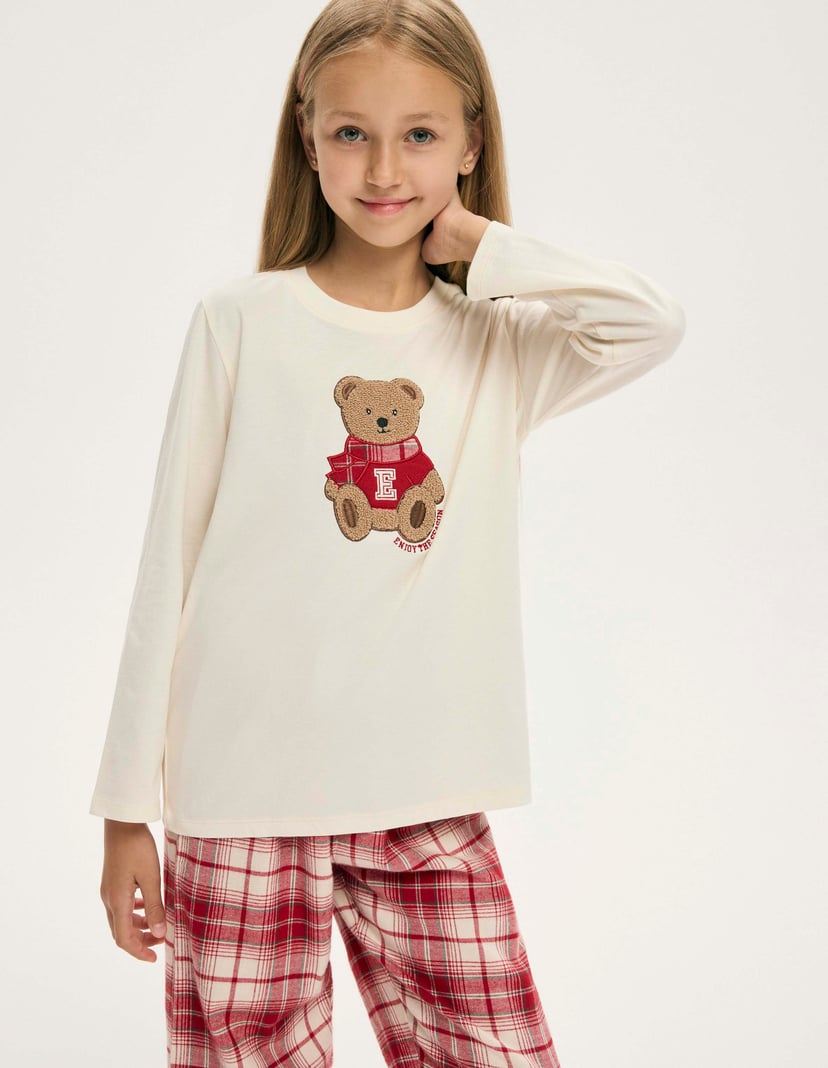 Pyjamas Chrismis cream 1