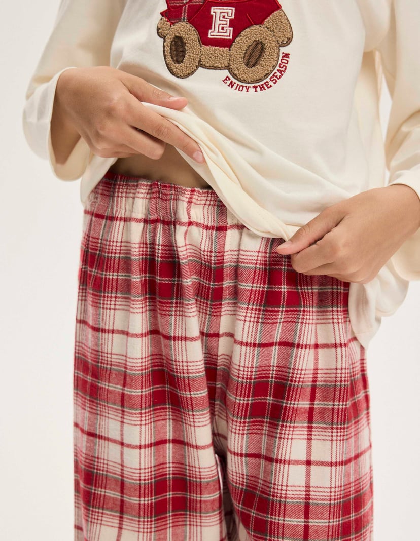 Pyjamas Chrismis cream 2