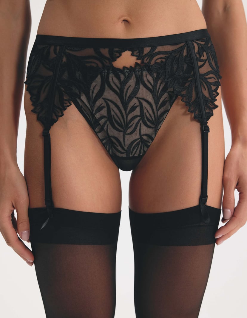Magic Garter Belt Black 2