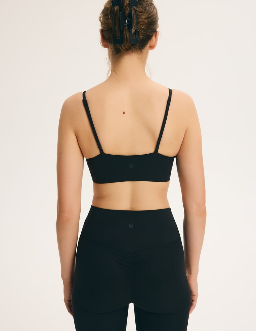 No Bounce Sports Top with Adjustable Straps Black 4