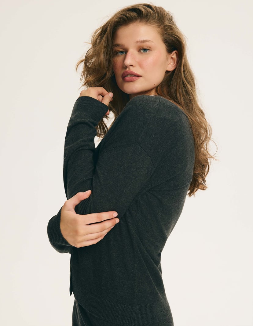 Three-Piece MISTY Set in Soft Viscose Knit Grey 8