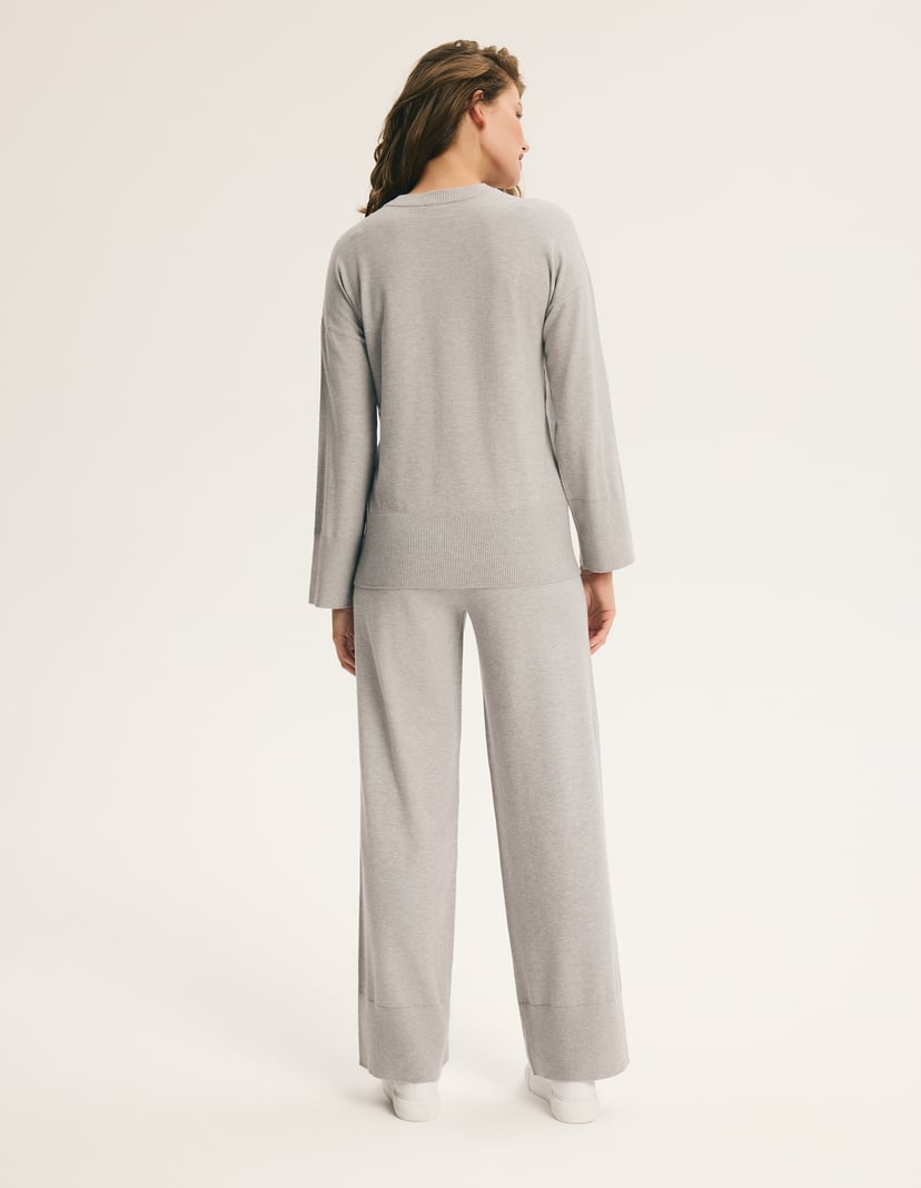 Simone Home Set in Soft Viscose Knit Grey 7