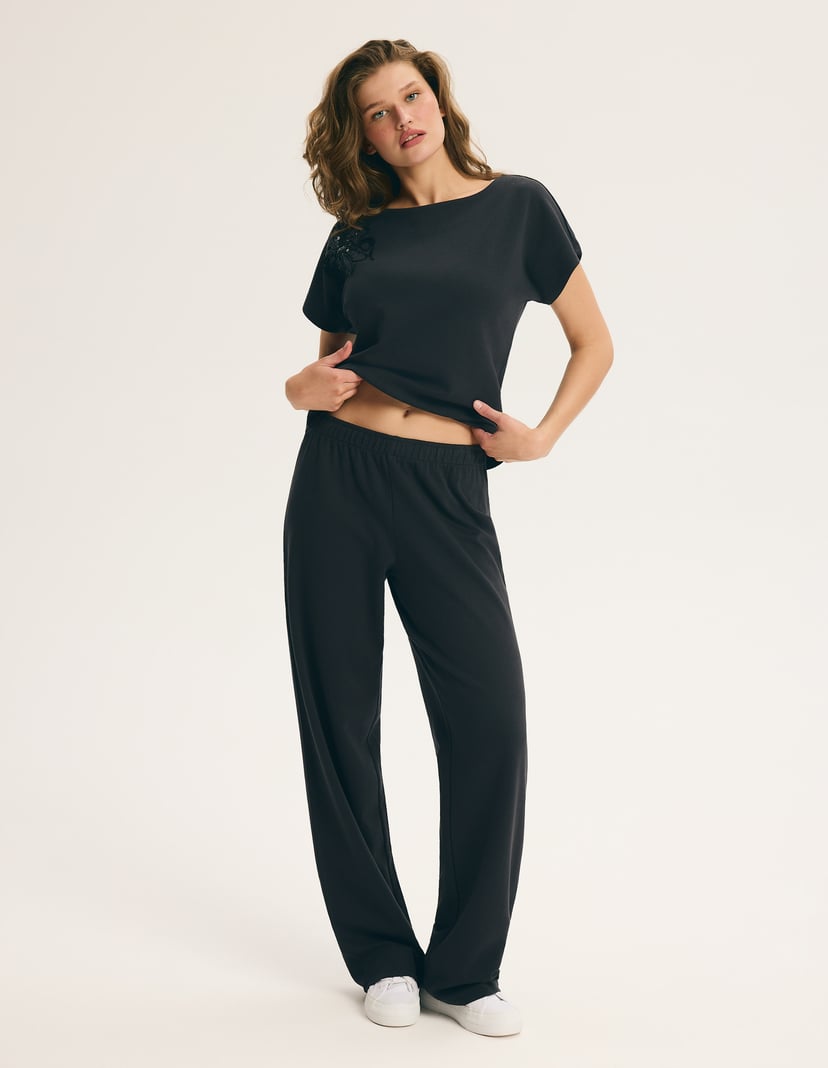 Long Pajamas MYSTIC Premium with Floral Appliqué Black 5
