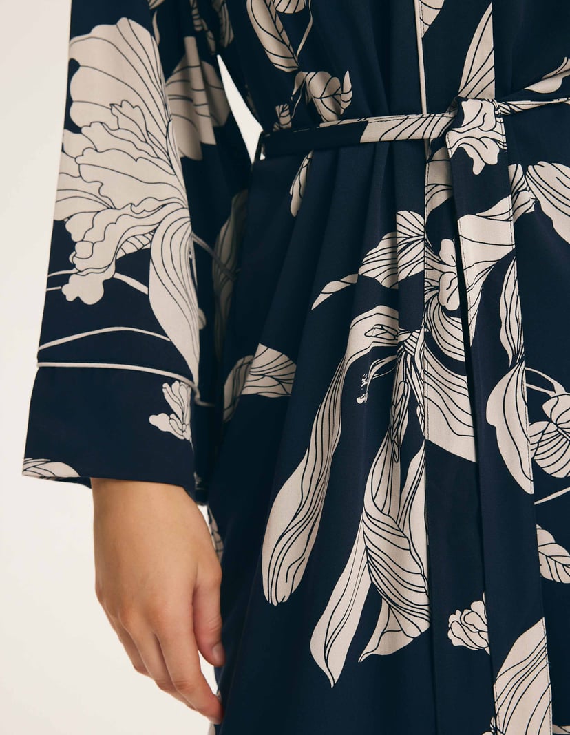 Shadow Robe with Floral Print navy 3