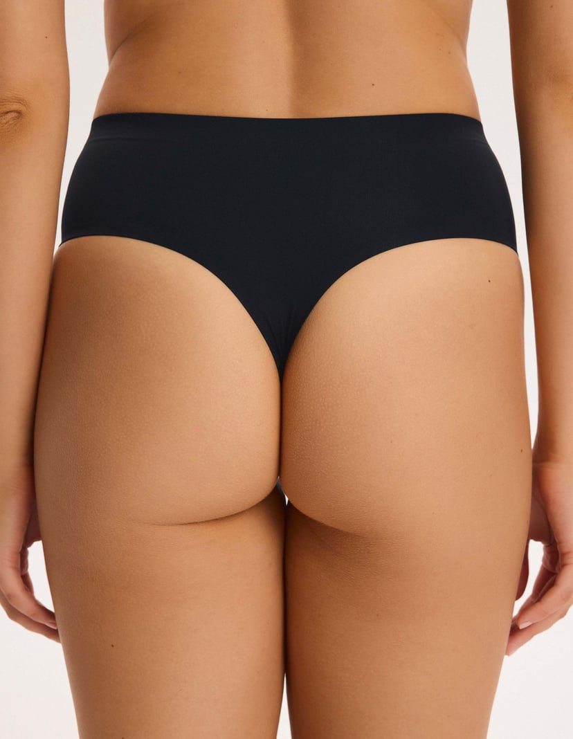 PAX Thongs Black 4