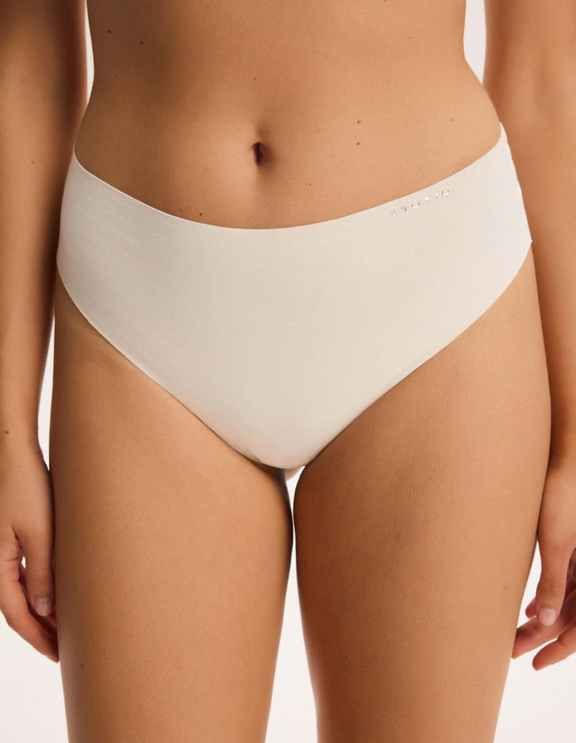Persilia Thongs cream 2