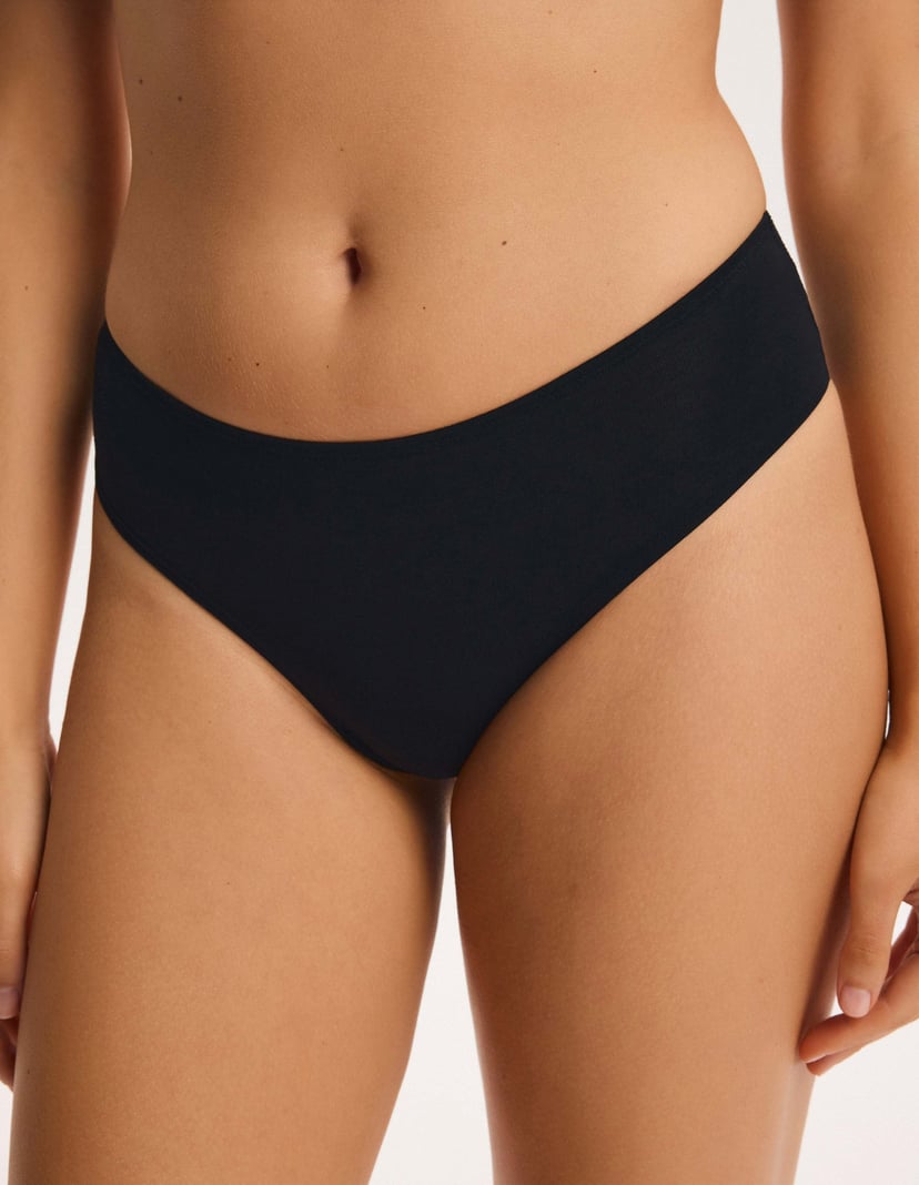 Pelia Shorts Black 2