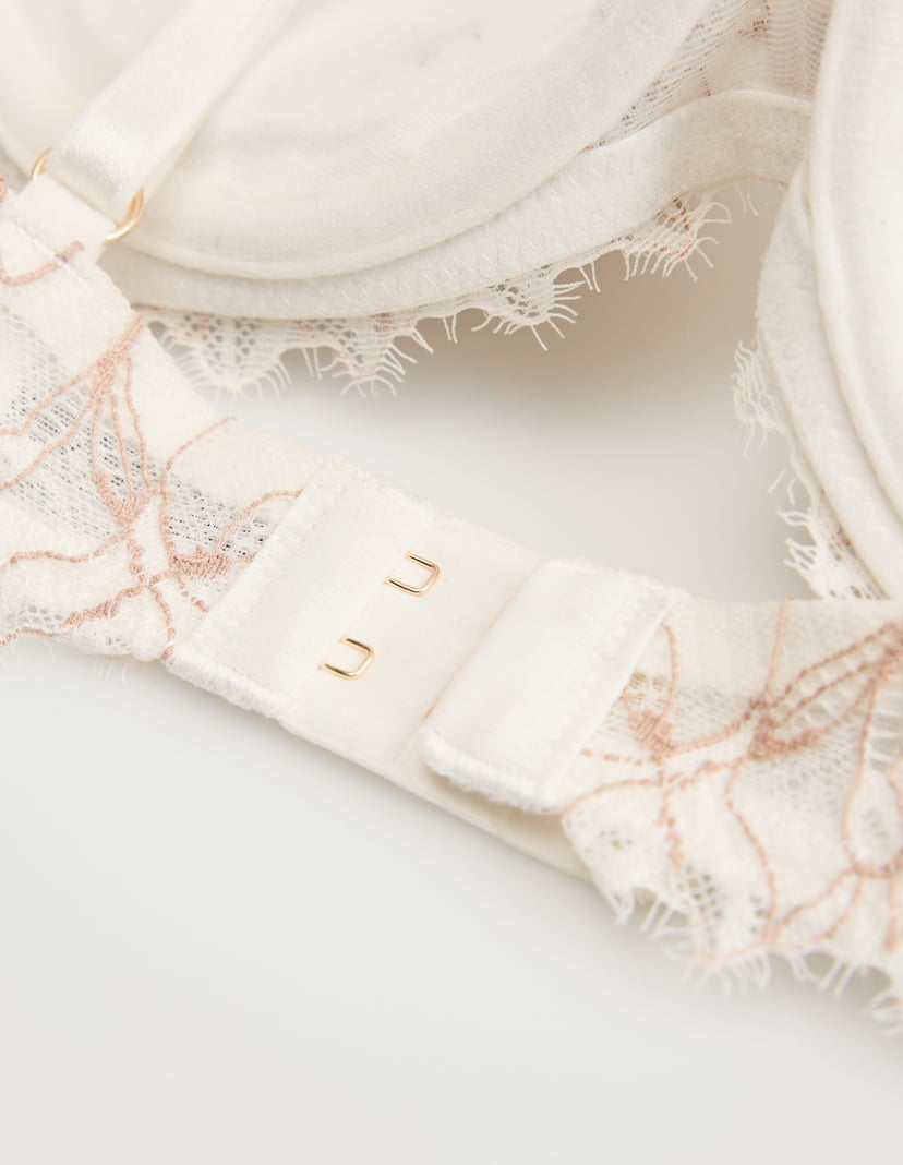 Push-Up Bra C'mon cream 7