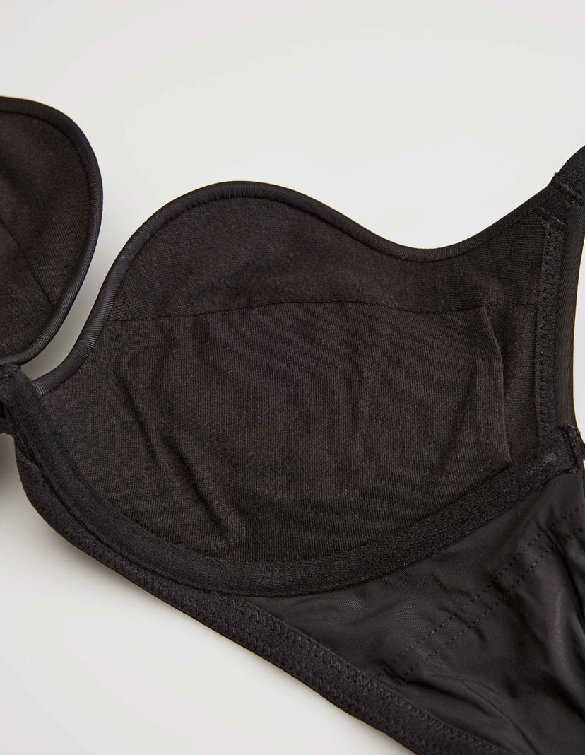 Push-up bra Q1.02 Claudia Black 10