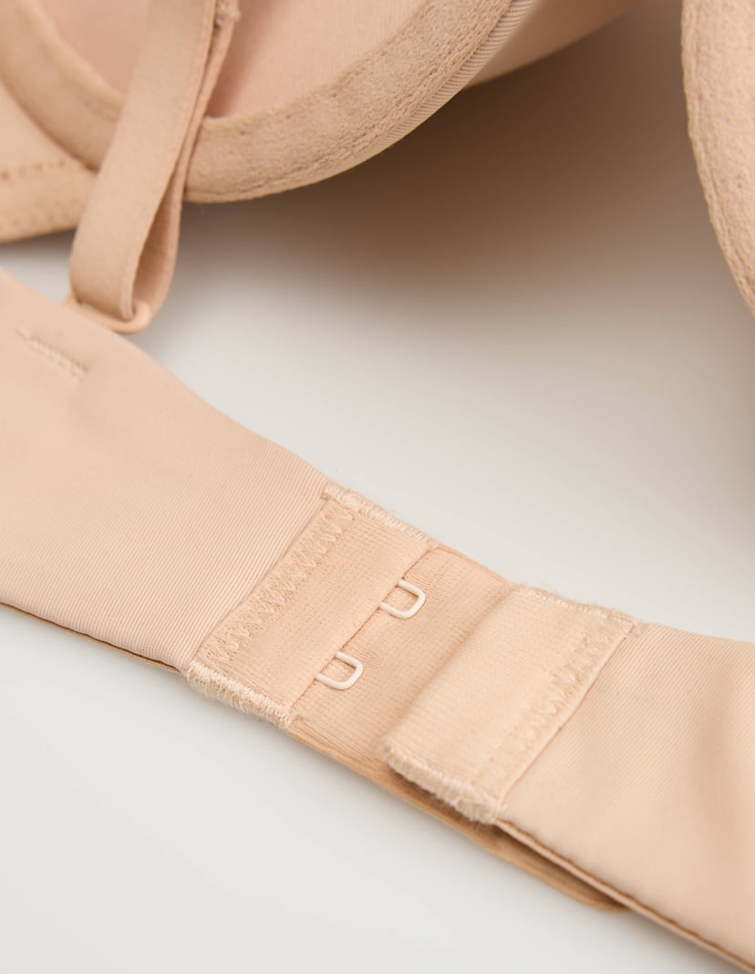 Bra super push-up Q1.04 2 size up Beige 10