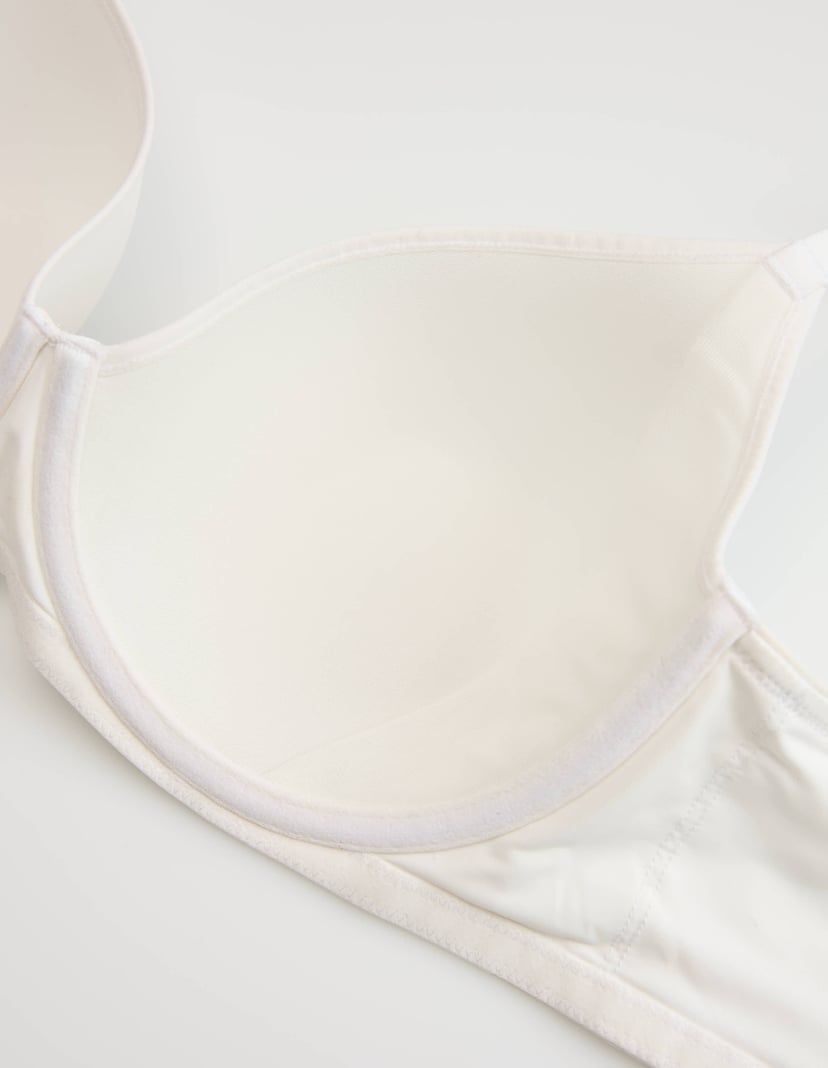 Padded bra Q1.12 Spacer cream 8