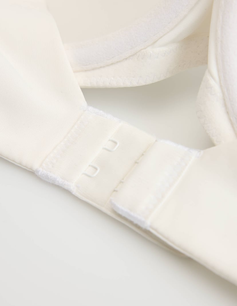 Padded bra Q1.12 Spacer cream 9