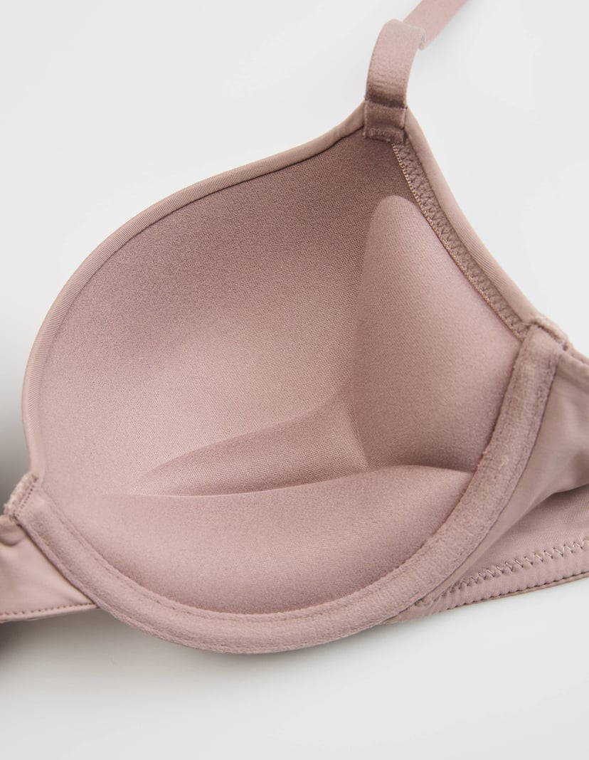 Super Push-Up Nude Bra Beige Under T-Shirt brown 7