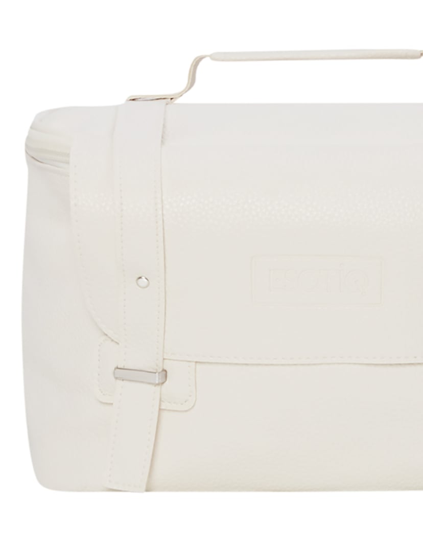 toiletry bag Willa White 4