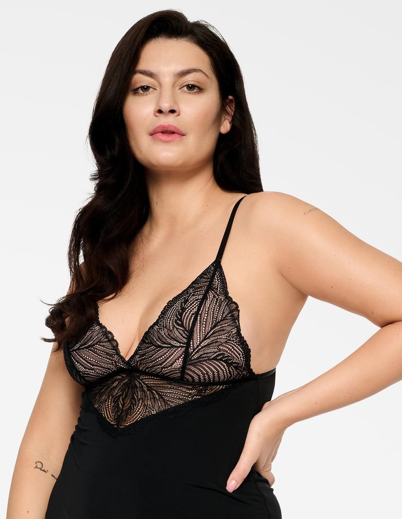 Nightdress Ulyana black and gold 1