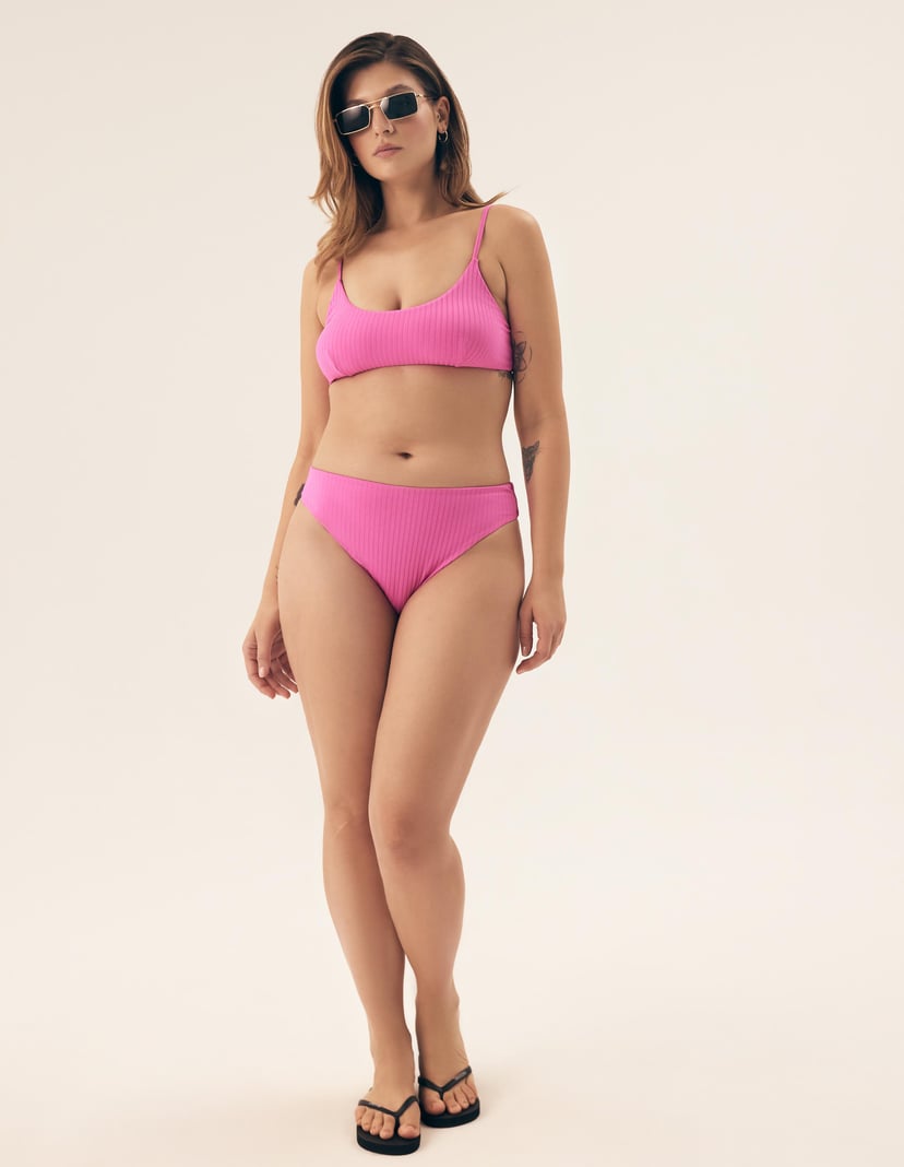 One-piece swimsuit Bloovii Miami pink 4