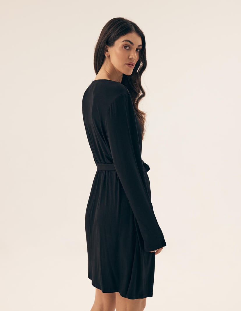 Robe Risa Black 3