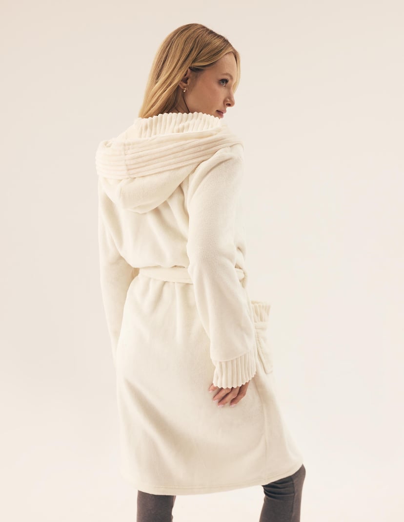 Robe Cairo cream 3