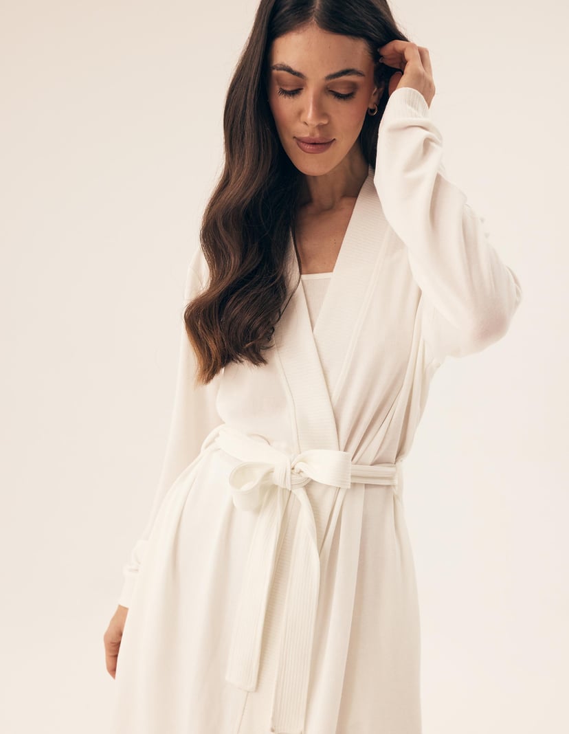 Robe Move cream 2