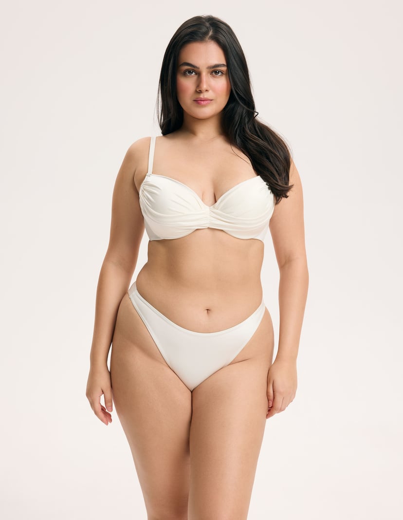 Bikini Top Goddess cream 6