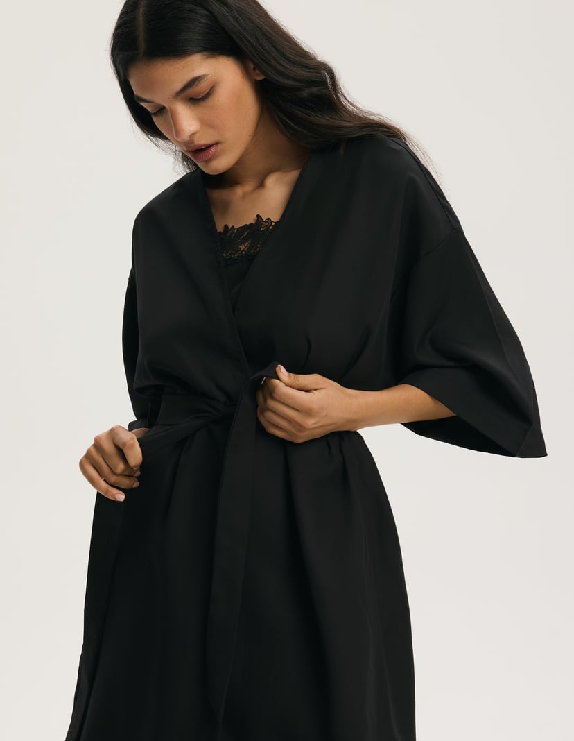 Amethyst Robe Black 2
