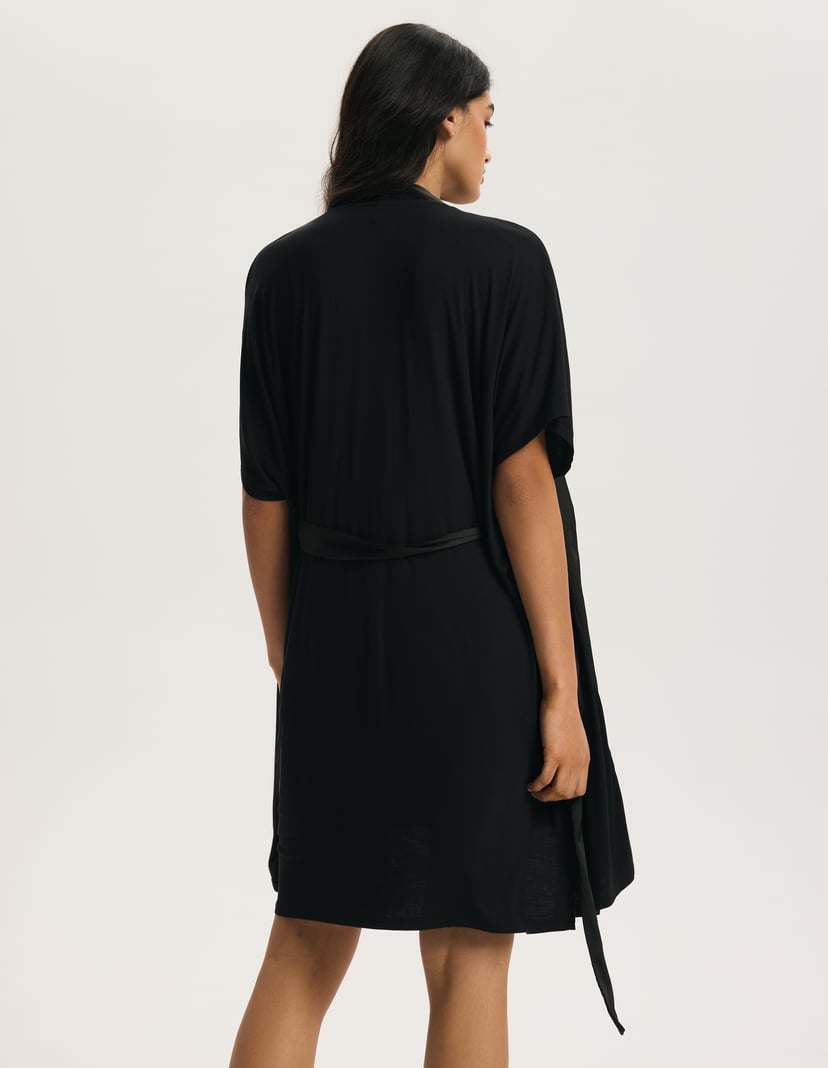 Robe Onyx Black 4