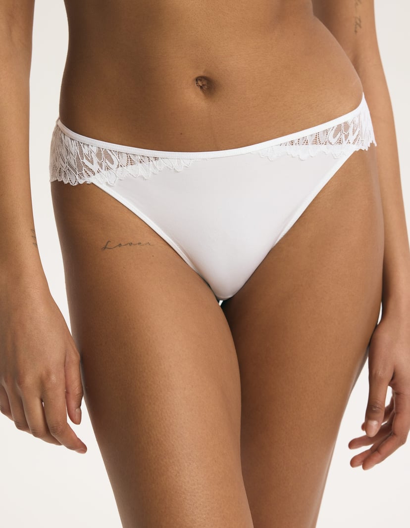 Rosalind Briefs White 2