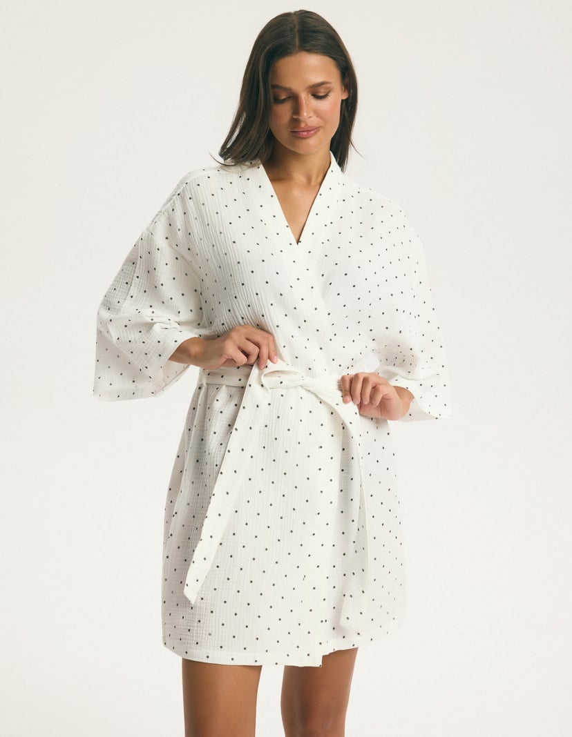Robe Garden White 1