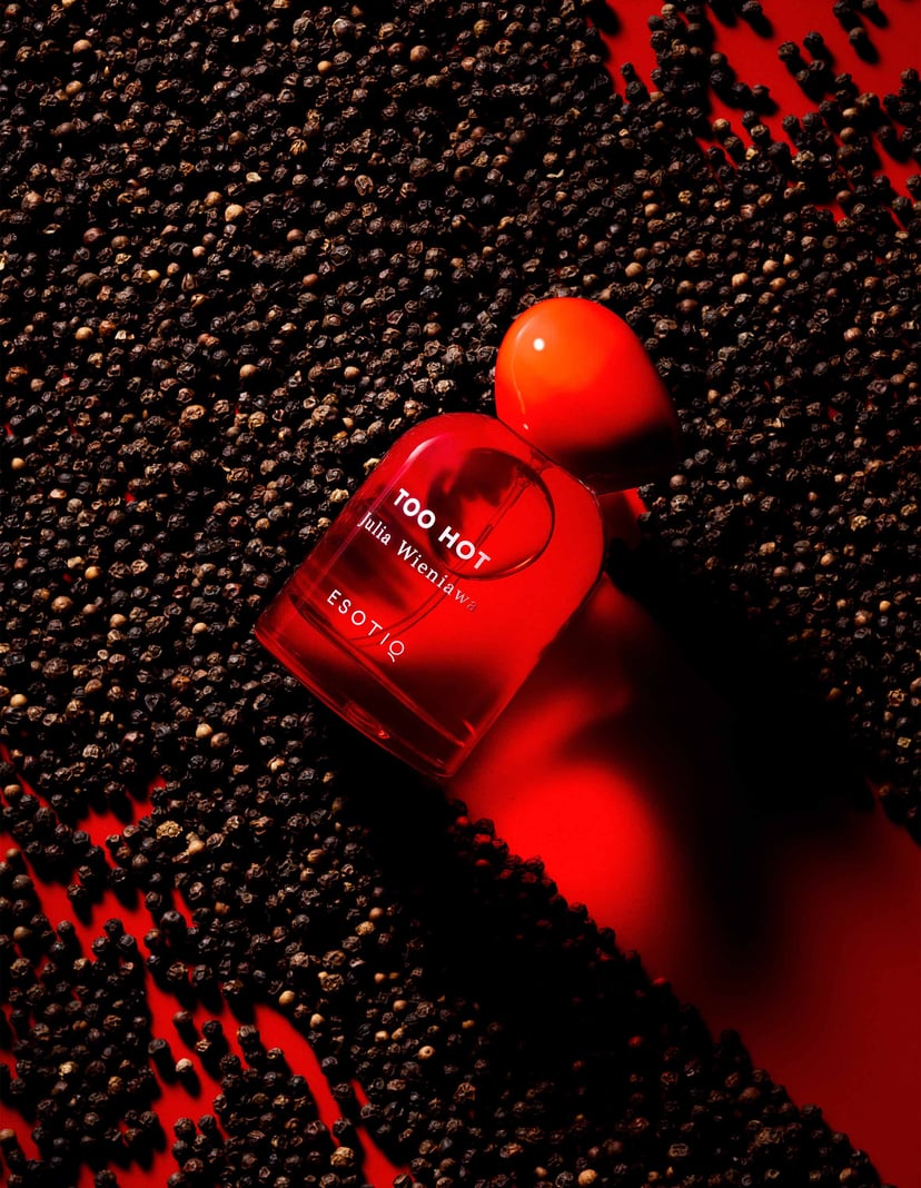 Perfumy Julia Wieniawa Too Hot 50 ml Multi 3