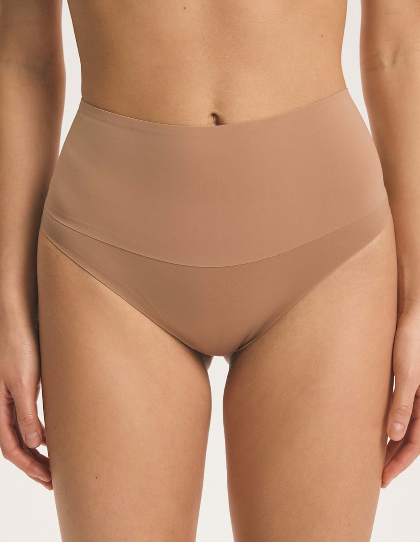 Slim Thongs Beige 2