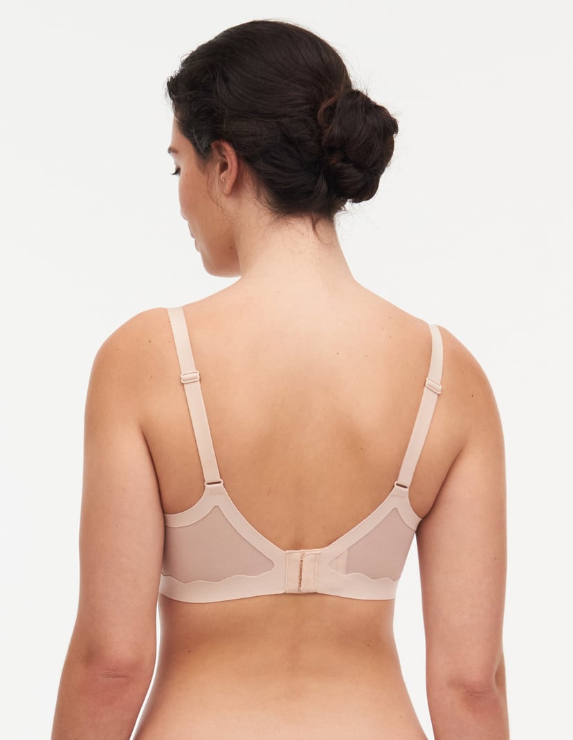 Biustonosz zmniejszający pure light Chantelle beżowy 2
