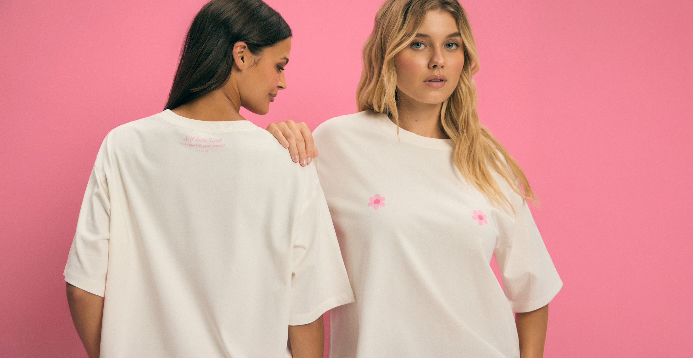 Różowy baner akcji